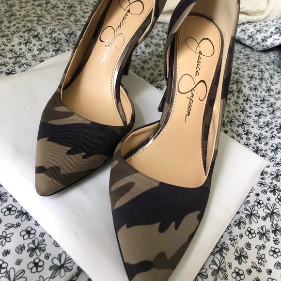 jessica simpson camouflage pumps